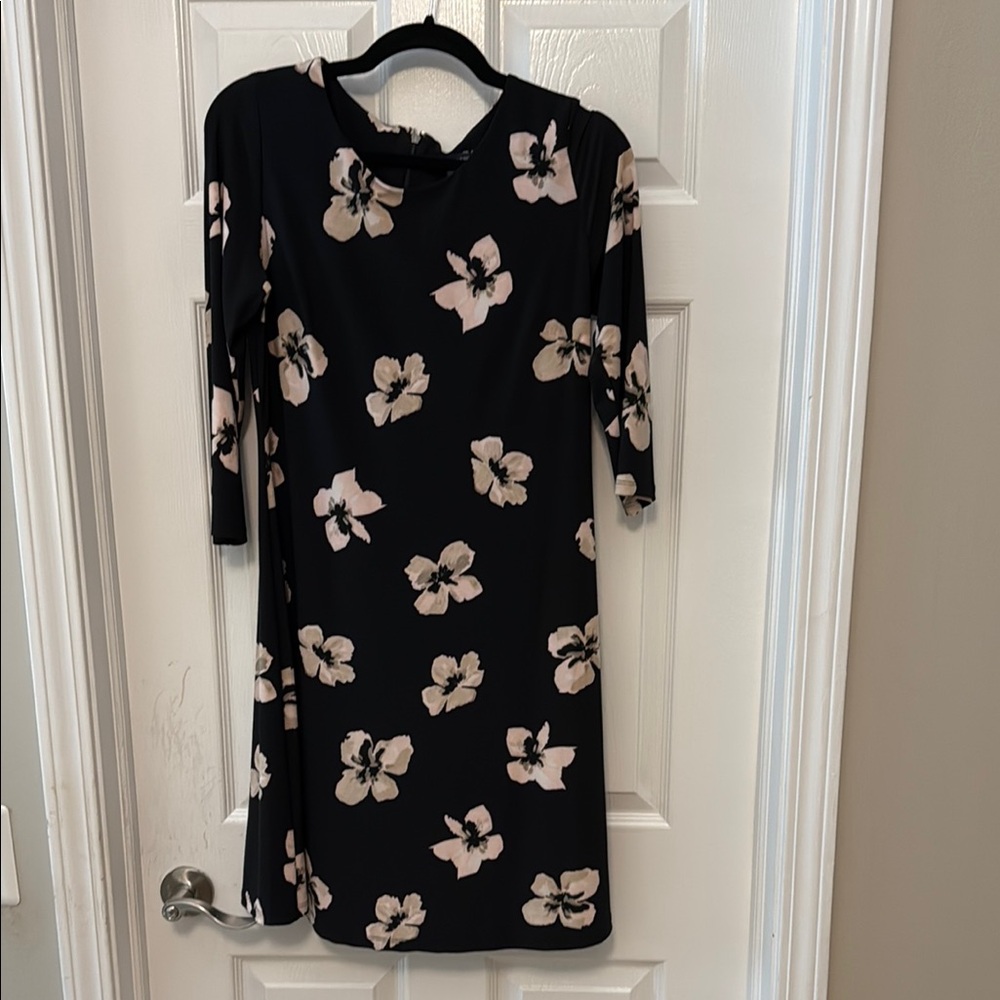 Tommy Hilfiger Black and White Sheath Dress 3/4 Sleeve Crew Neck
